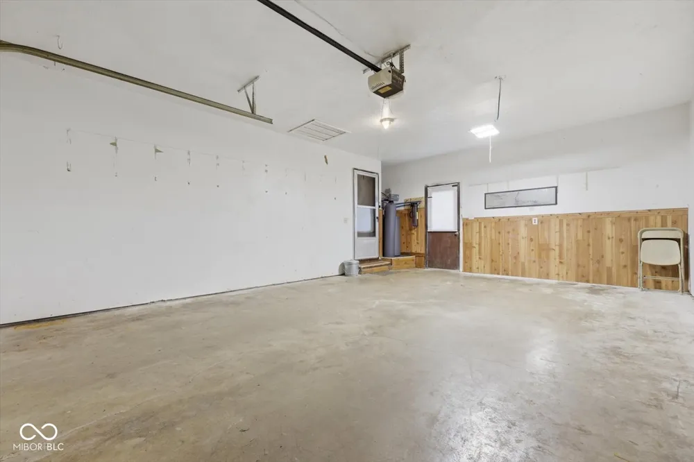 4661 Frontage Road Fairland, IN 46126
