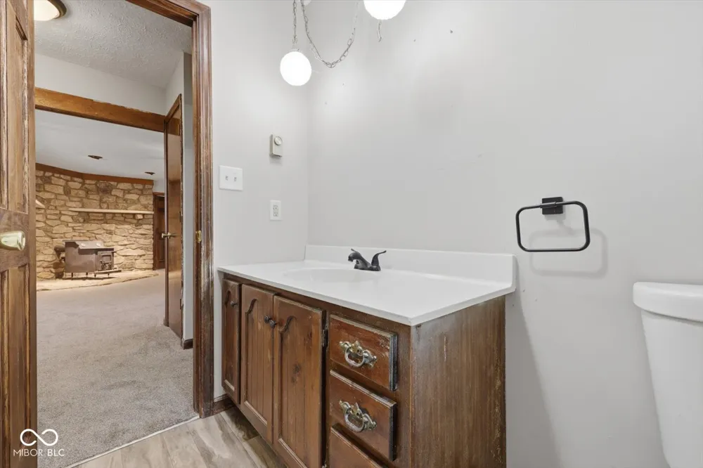4661 Frontage Road Fairland, IN 46126
