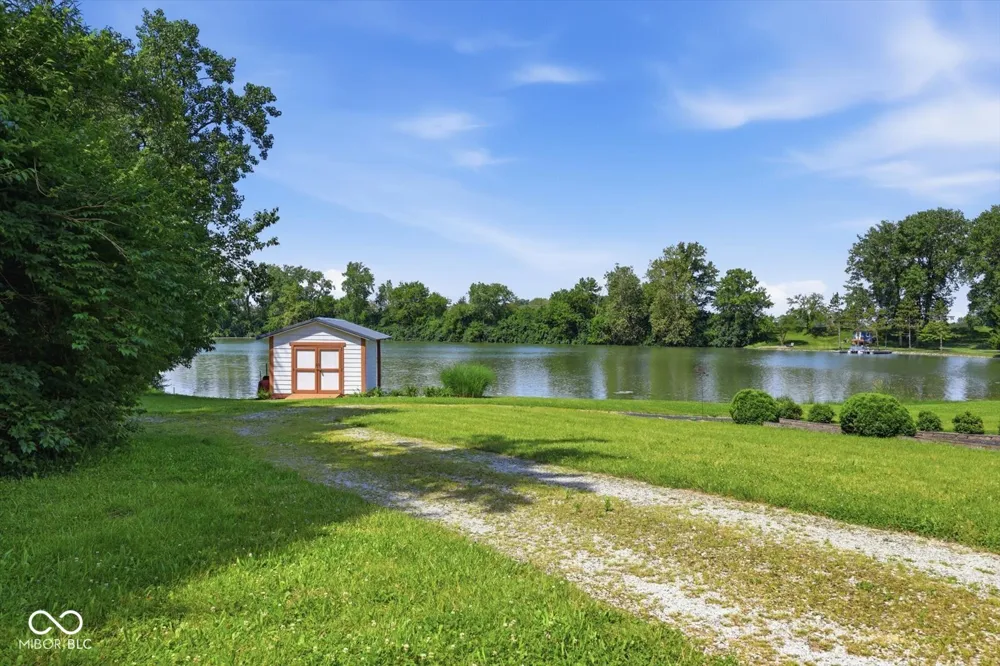4661 Frontage Road Fairland, IN 46126