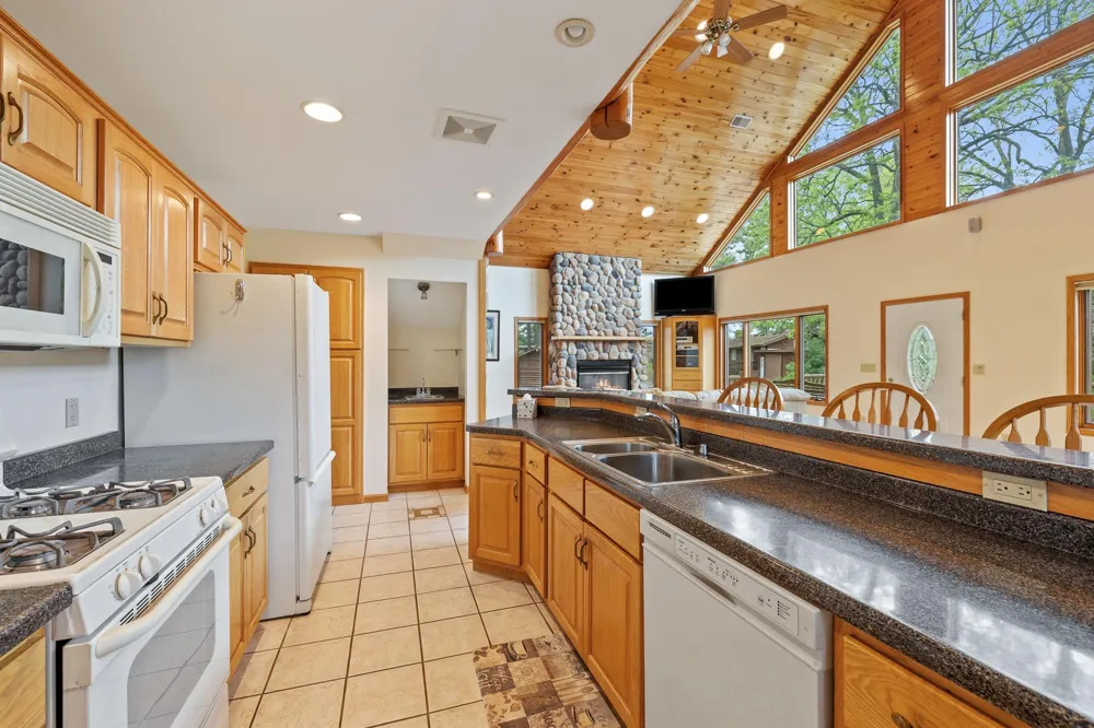 930 Highway 65 S Mora, MN 55051