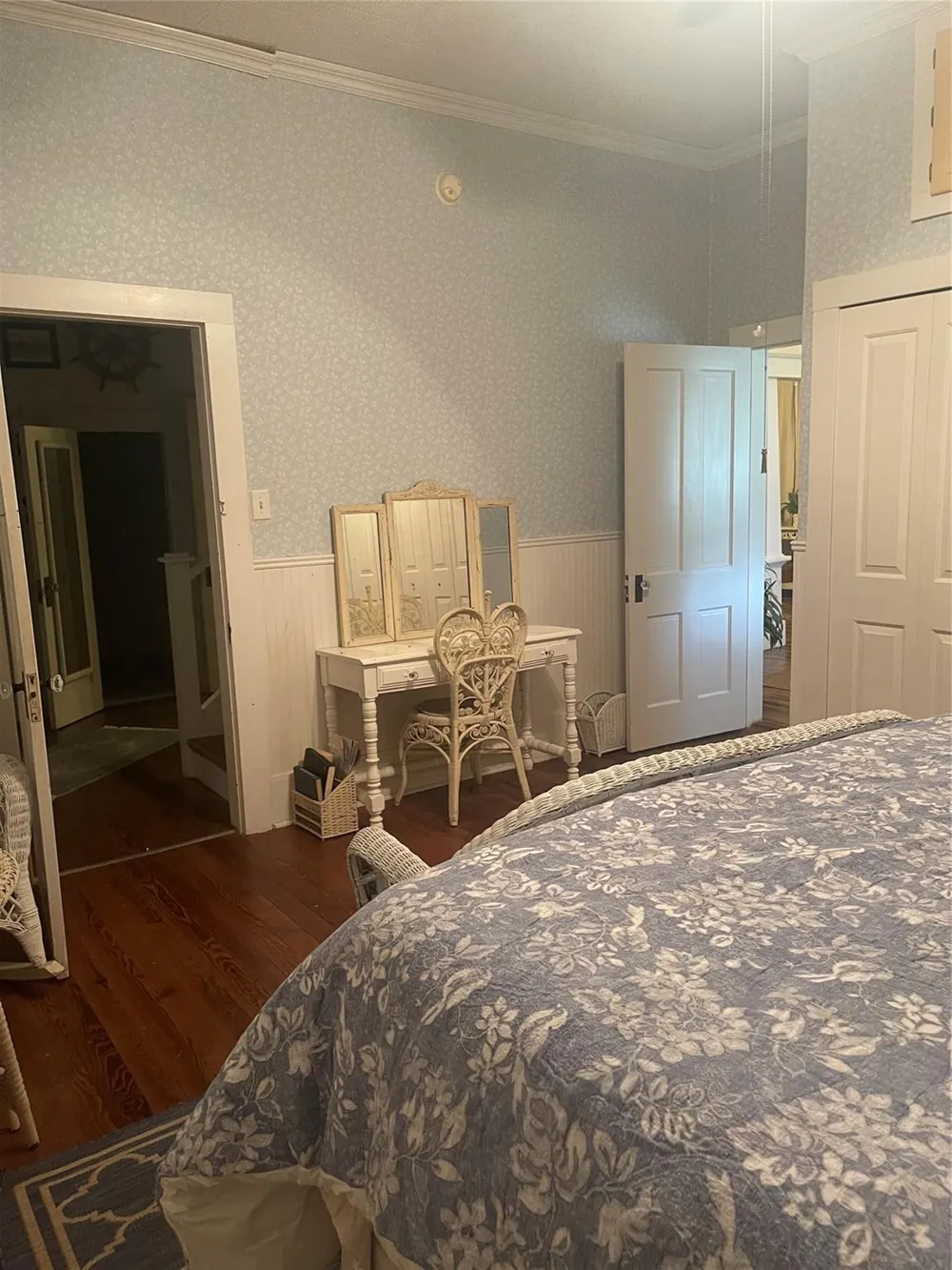411 5th Street Palacios, TX 77465