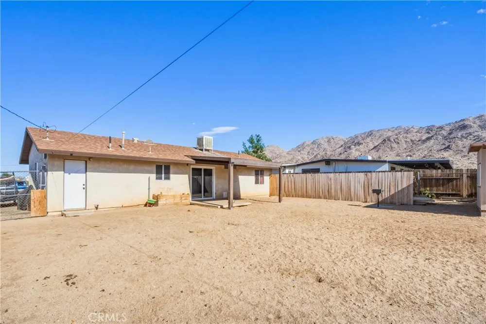 7004 49 Palms 29 Palms, CA 92277