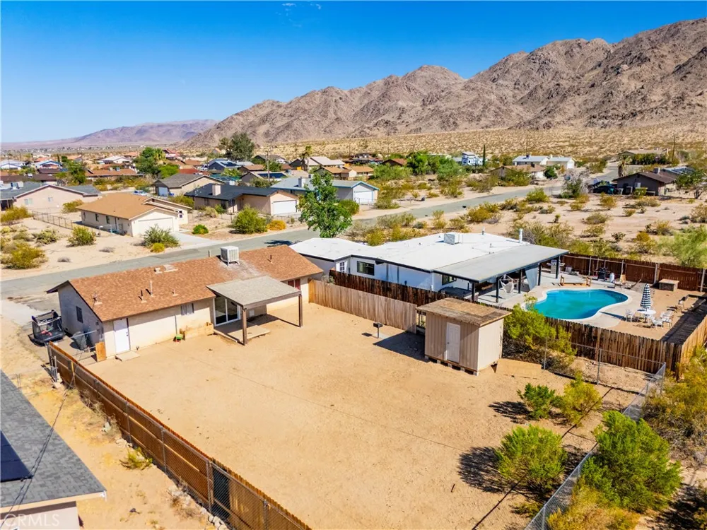 7004 49 Palms 29 Palms, CA 92277