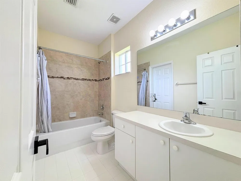 5088 SE Mariner Garden Circle Stuart, FL 34997
