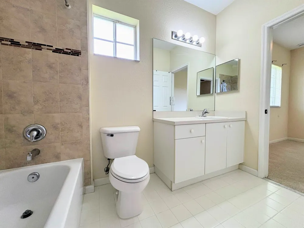 5088 SE Mariner Garden Circle Stuart, FL 34997