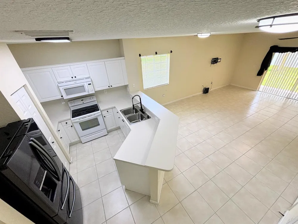 5088 SE Mariner Garden Circle Stuart, FL 34997