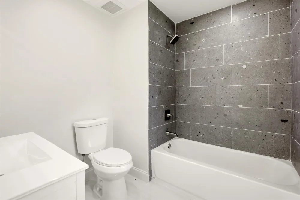 401 NW 3rd Place Dania Beach, FL 33004