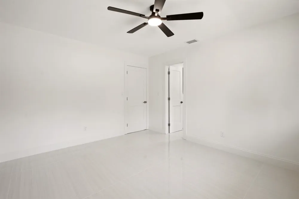 401 NW 3rd Place Dania Beach, FL 33004
