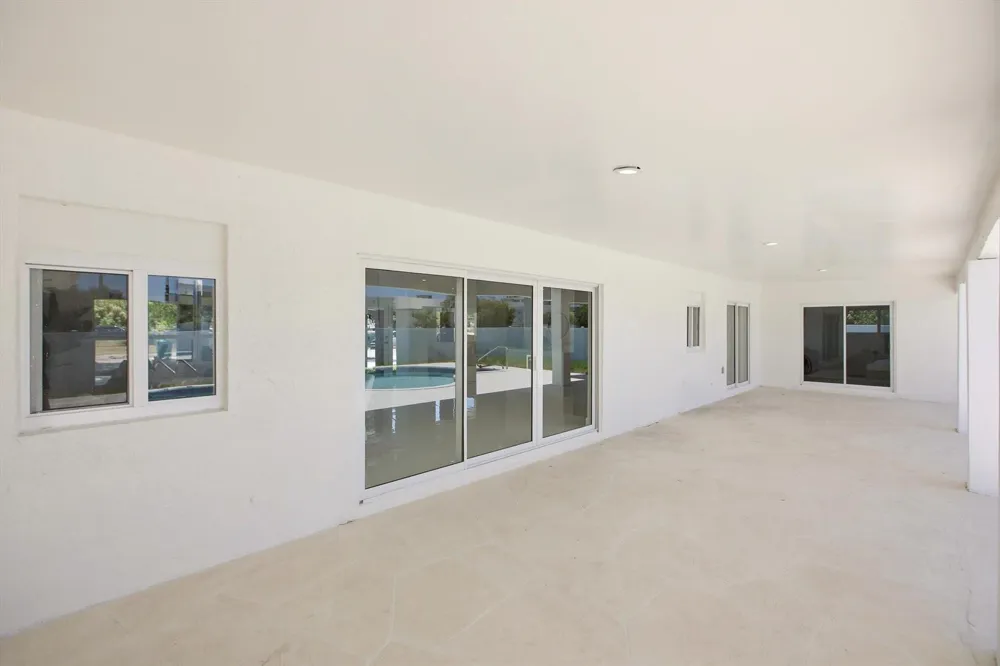 401 NW 3rd Place Dania Beach, FL 33004