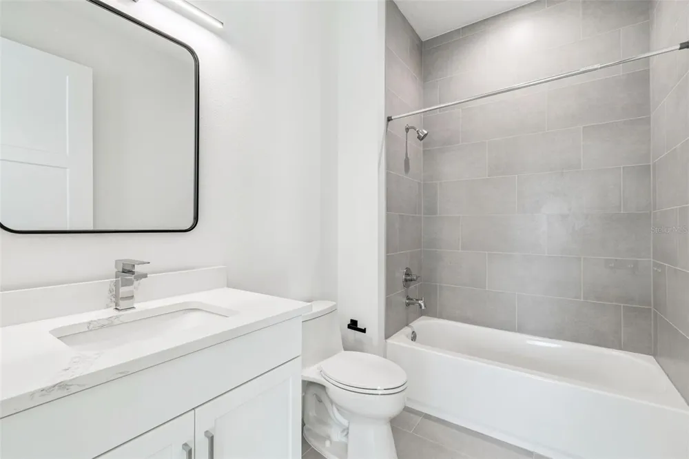 2724 5TH AVENUE S St Petersburg, FL 33712