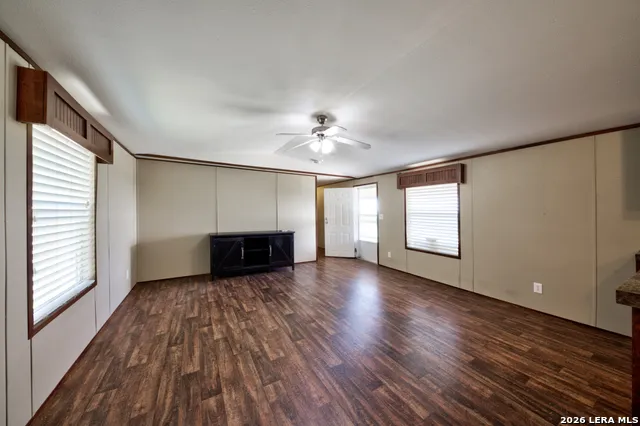 4500 FM 1150 Kingsbury, TX 78638