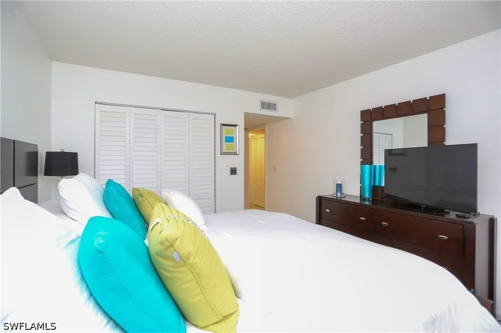 Mainsail Drive #2 Naples, FL 34114