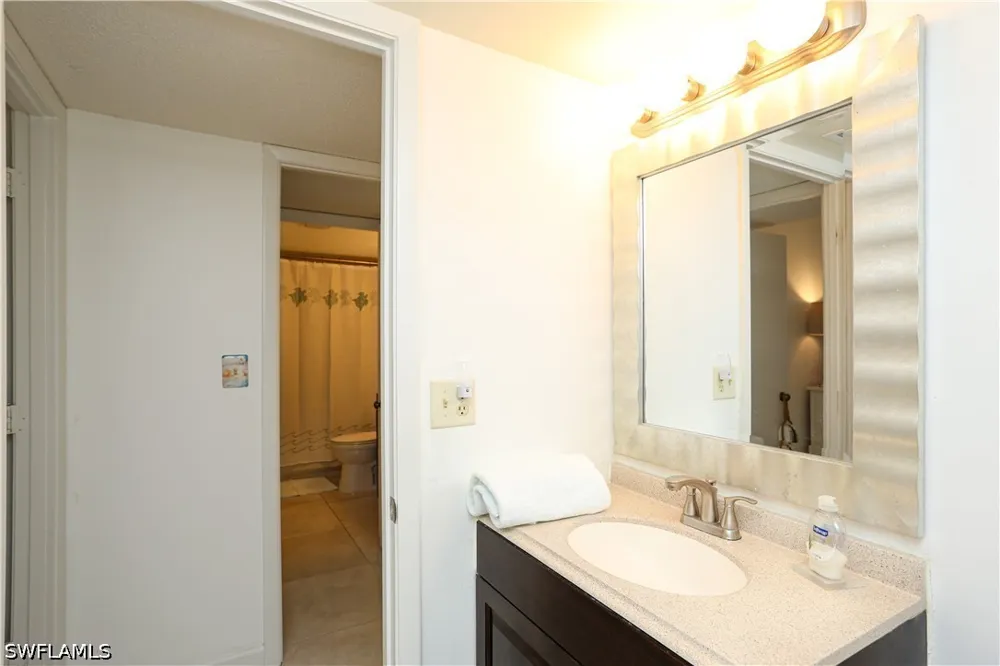 Mainsail Drive #2 Naples, FL 34114