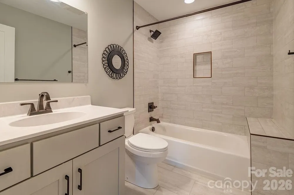 18 Wildwood Park Drive Weaverville, NC 28787