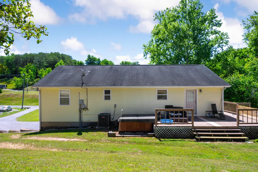1045 Walnut Grove Church Road Dayton, TN 37321
