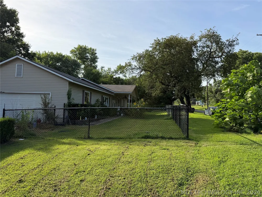 729 Cavalry Street Fort Gibson, OK 74434