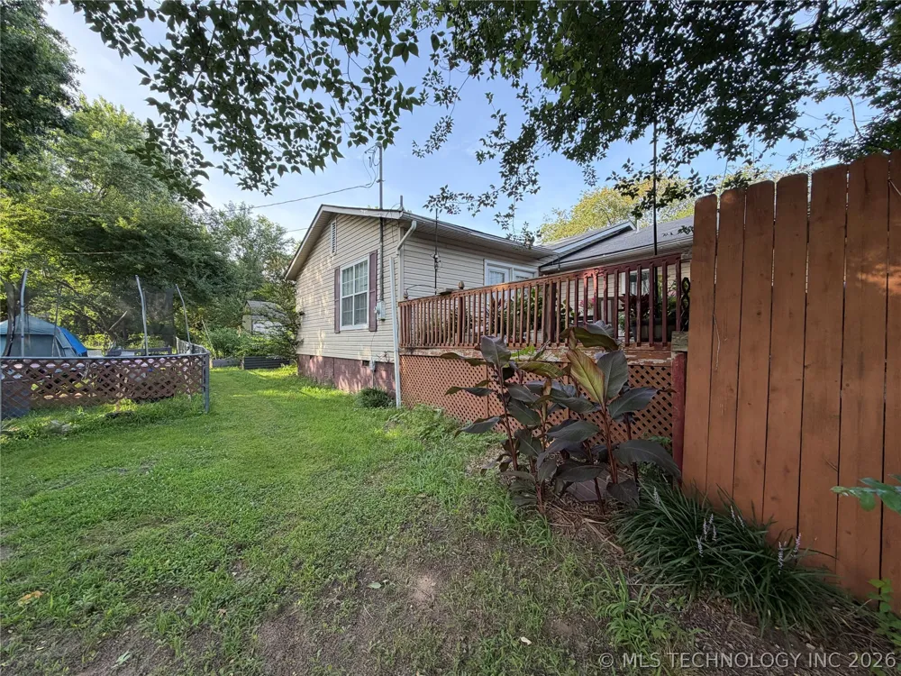 729 Cavalry Street Fort Gibson, OK 74434