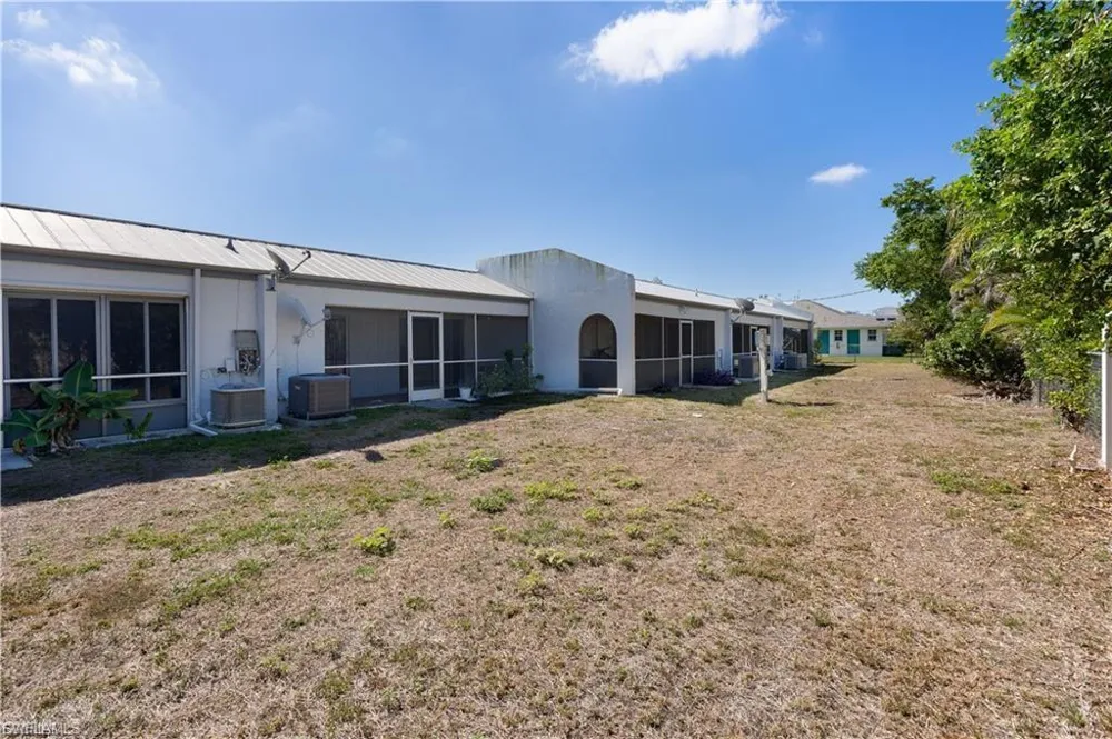 4608 SE 4th Place #6 Cape Coral, FL 33904