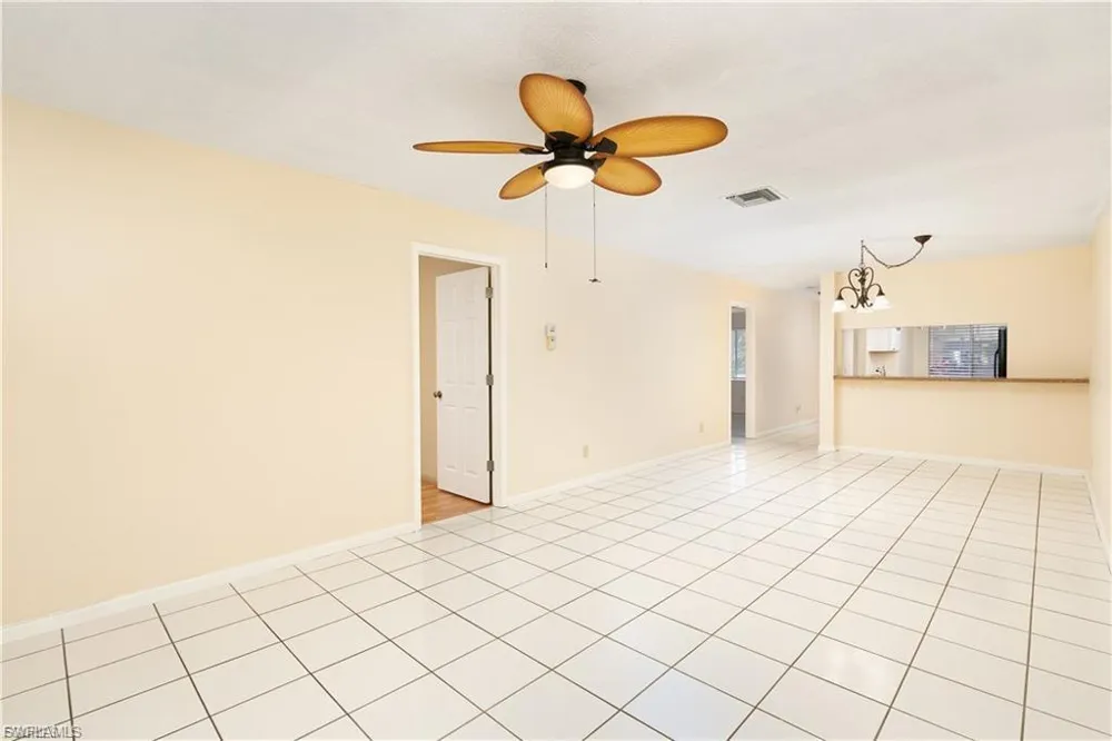 4608 SE 4th Place #6 Cape Coral, FL 33904