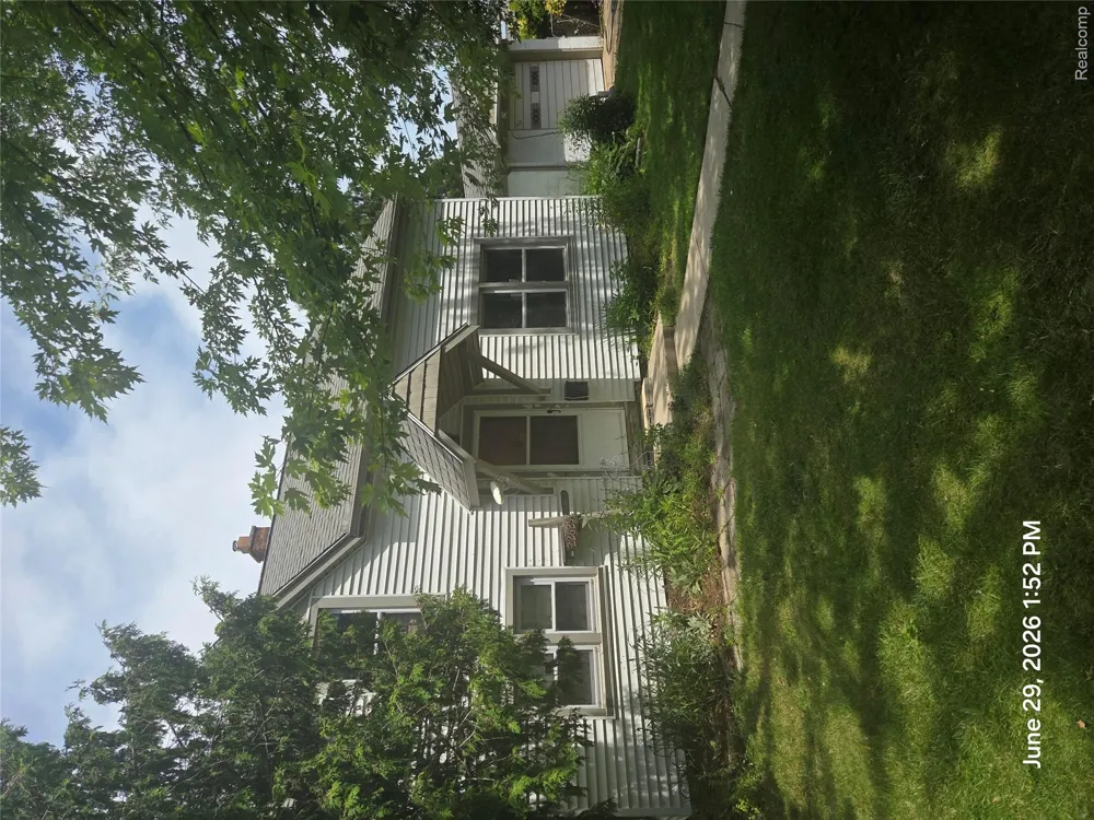 22629 Downing Street St Clair Shores City, MI 48080