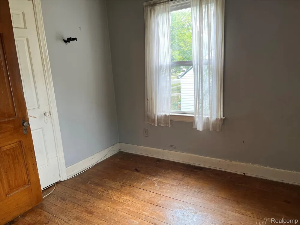 22629 Downing Street St Clair Shores City, MI 48080