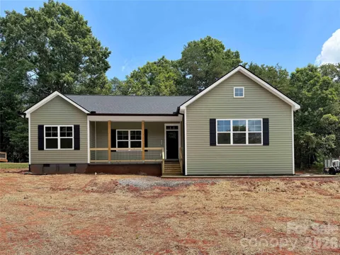 321 Whispering Pines Circle