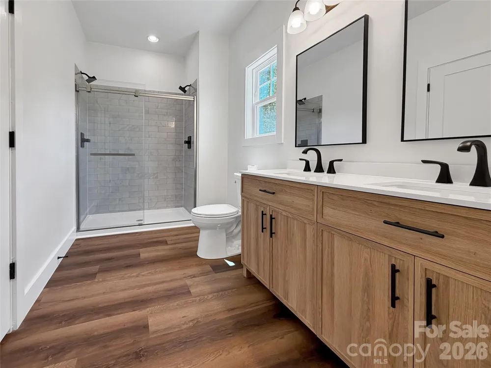 321 Whispering Pines Circle Forest City, NC 28043