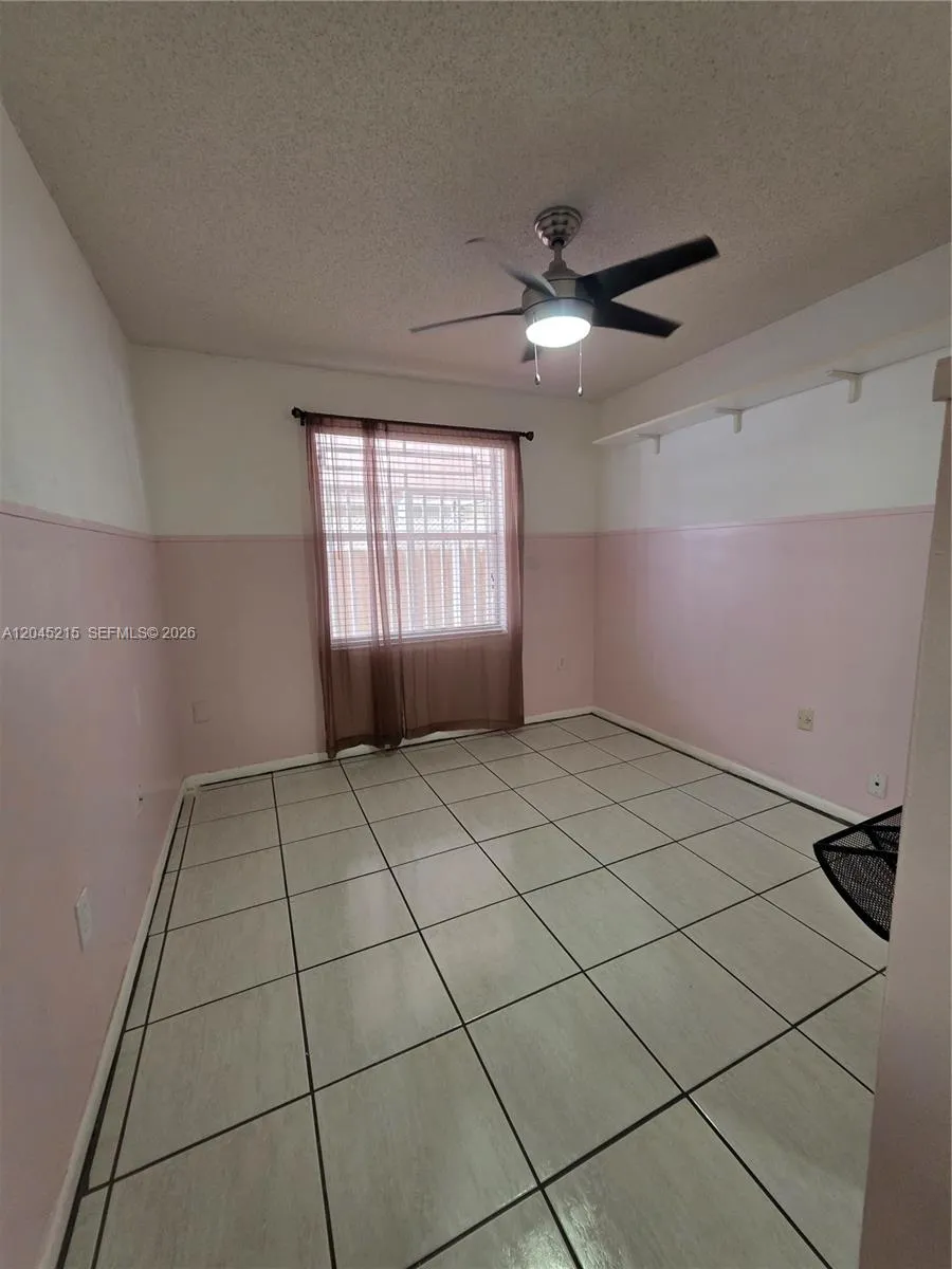8905 NW 121 ST #0 Hialeah, FL 33018