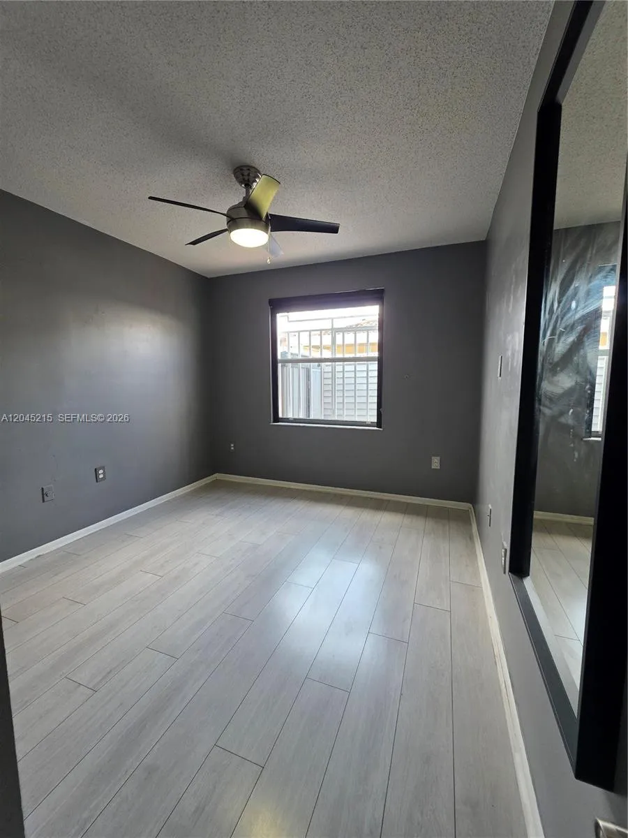 8905 NW 121 ST #0 Hialeah, FL 33018