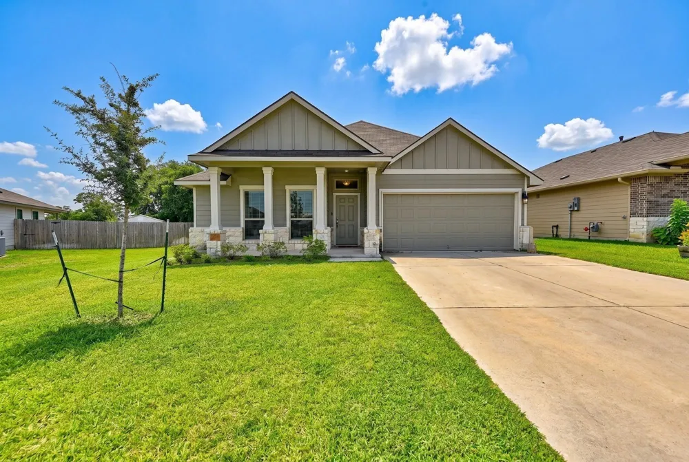 803 Davy Street Brenham, TX 77833