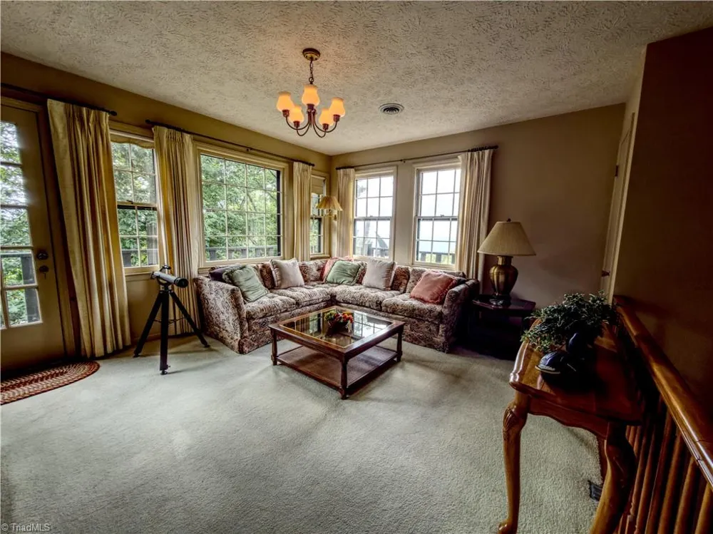 54 Windermere Way Fancy Gap, VA 24328