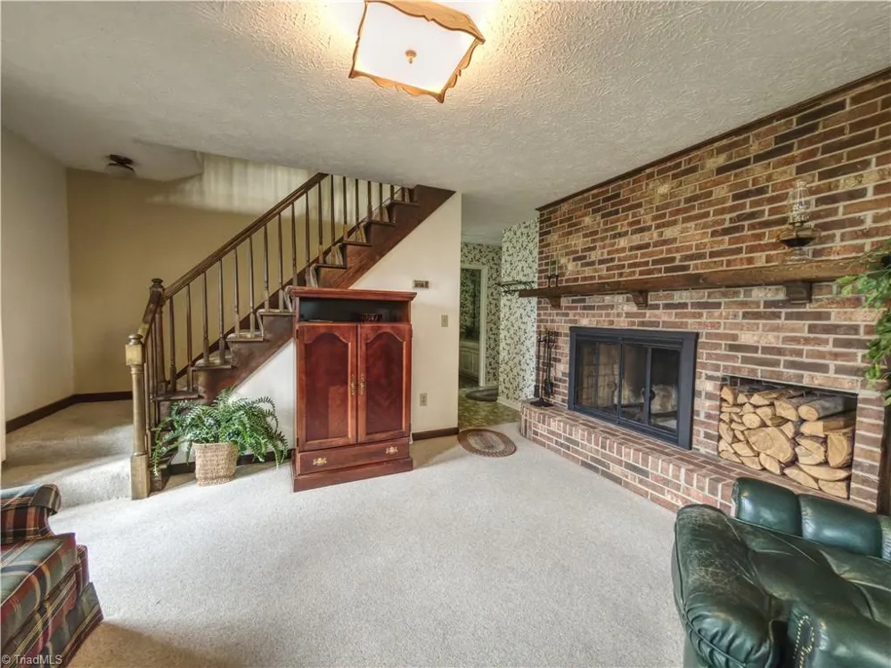 54 Windermere Way Fancy Gap, VA 24328