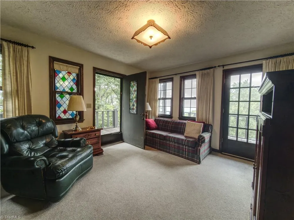54 Windermere Way Fancy Gap, VA 24328