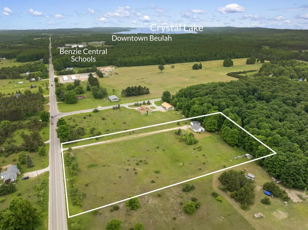 10080 Homestead Road Homestead Township, MI 49617