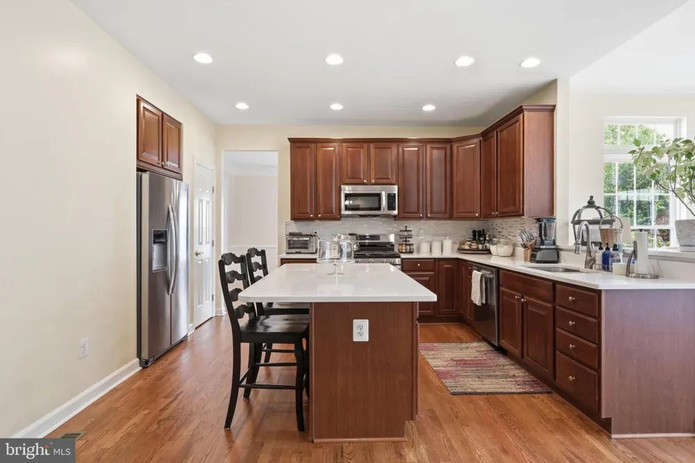 11257 SUFFOLK DRIVE Hagerstown, MD 21742