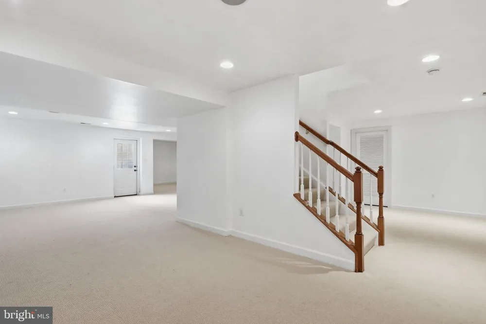 11257 SUFFOLK DRIVE Hagerstown, MD 21742