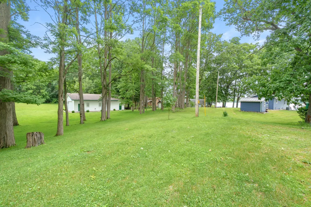 81735 Laguna Beach Park Road Porter Township, MI 49065