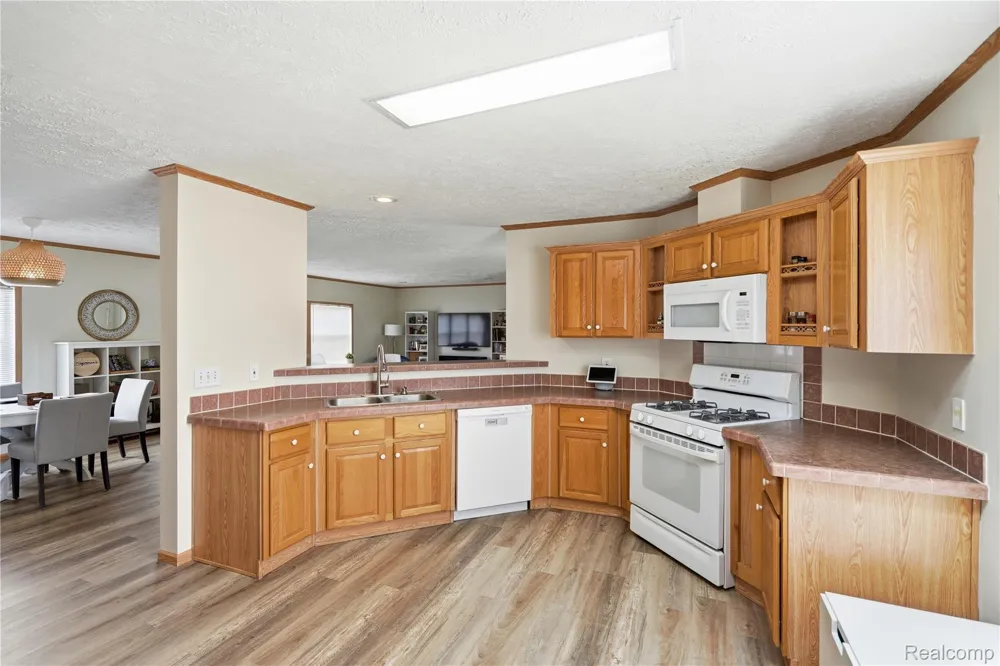 11078 Stony River Court #522 Green Oak Township, MI 48178