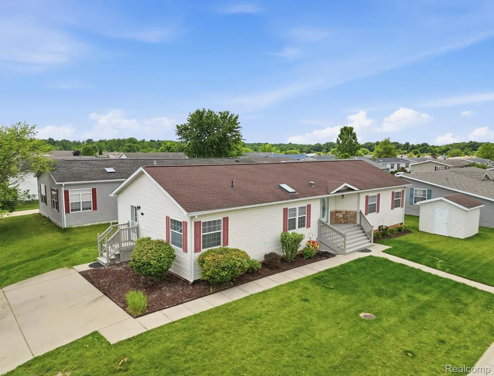 11078 Stony River Court #522 Green Oak Township, MI 48178
