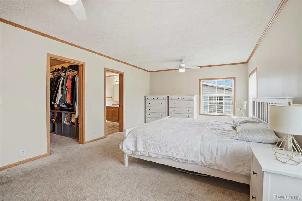 11078 Stony River Court #522 Green Oak Township, MI 48178