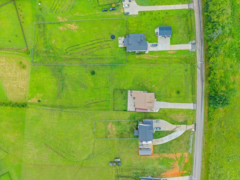 4133 Liverworth Rd Southside, TN 37171