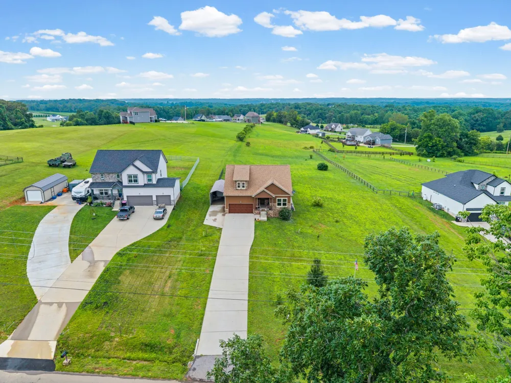 4133 Liverworth Rd Southside, TN 37171