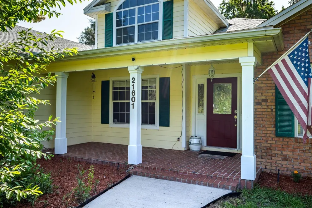 21601 OLD BELLAMY ROAD Alachua, FL 32615