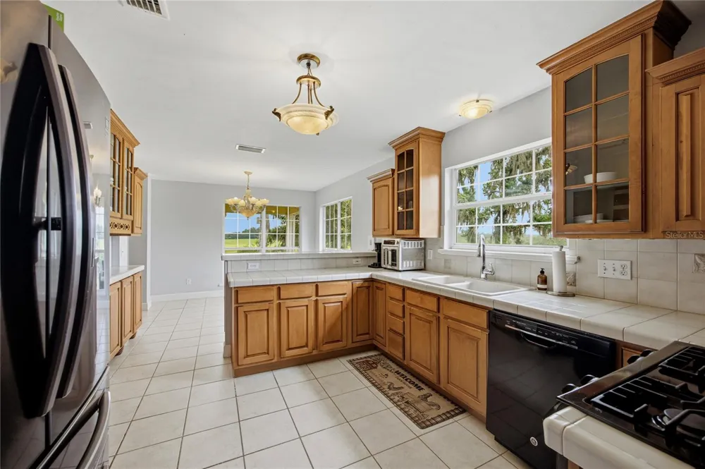 21601 OLD BELLAMY ROAD Alachua, FL 32615
