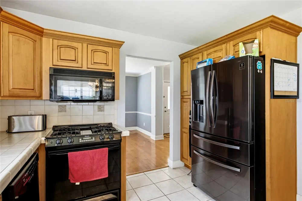 21601 OLD BELLAMY ROAD Alachua, FL 32615