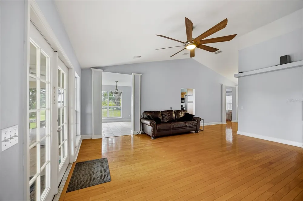 21601 OLD BELLAMY ROAD Alachua, FL 32615