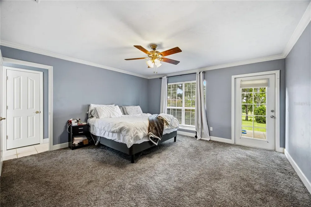 21601 OLD BELLAMY ROAD Alachua, FL 32615
