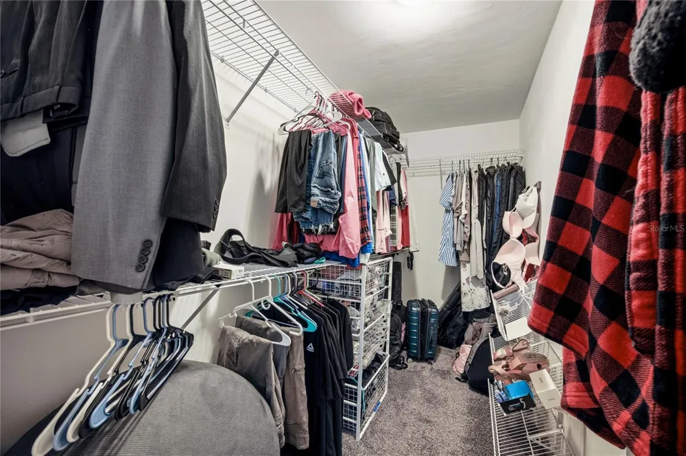 21601 OLD BELLAMY ROAD Alachua, FL 32615