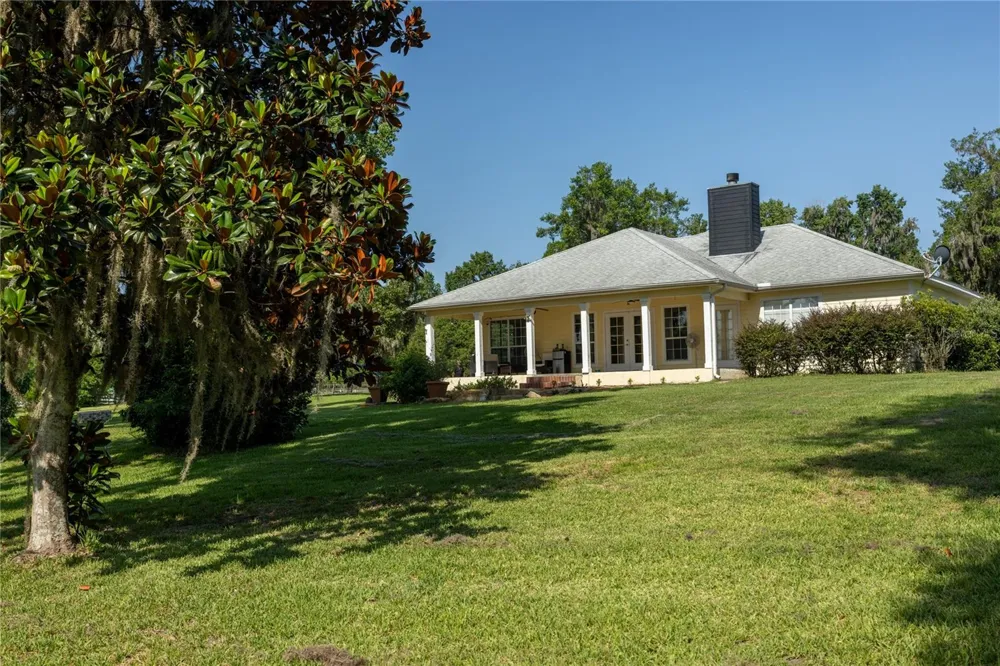 21601 OLD BELLAMY ROAD Alachua, FL 32615