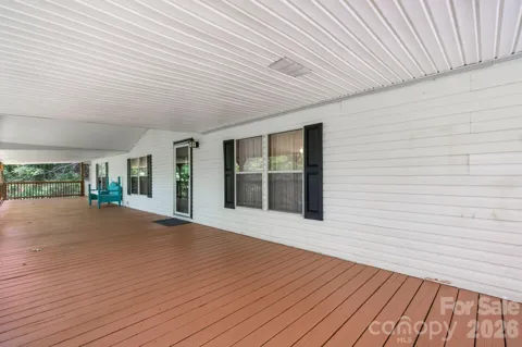4901 Uncle Freds Place